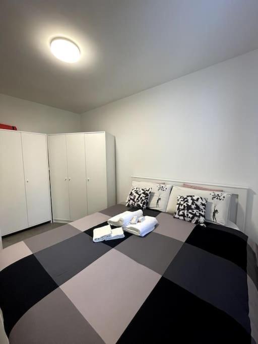 Five Stars Comfort Apartment Lugano Near The Lake Bagian luar foto