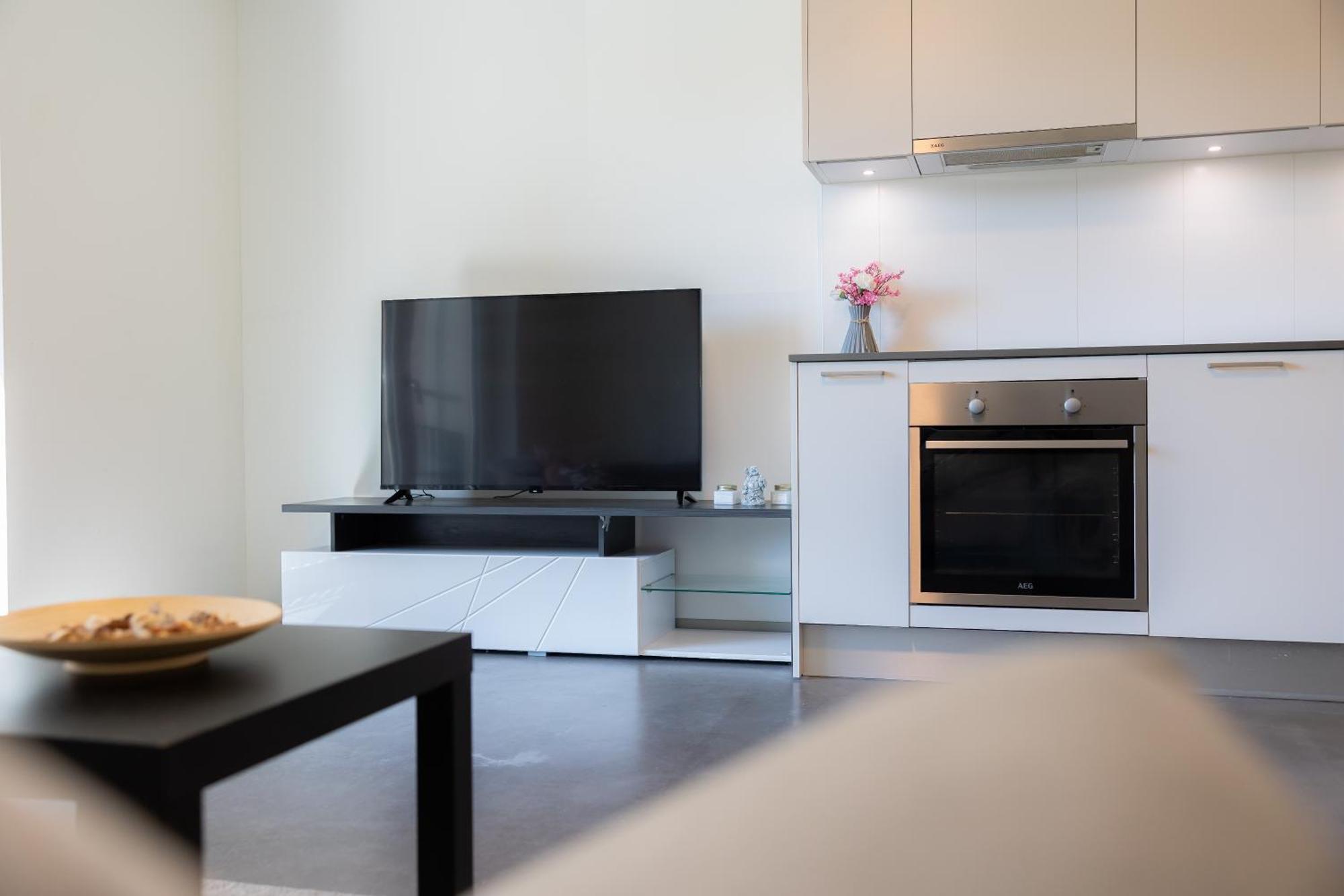 Five Stars Comfort Apartment Lugano Near The Lake Bagian luar foto